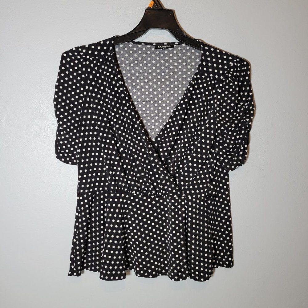 Express Womens Polka Dot Top / Blouse Black and White Short Sleeve Size M